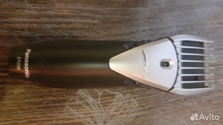 Триммер для стрижки усов, бороды и волос