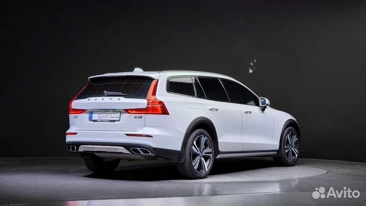 Volvo V60 Cross Country 2.0 AT, 2020, 38 000 км