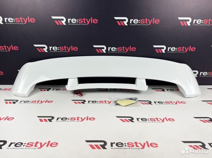 Спойлер Toyota Land Cruiser 100 Белый 040 Качество