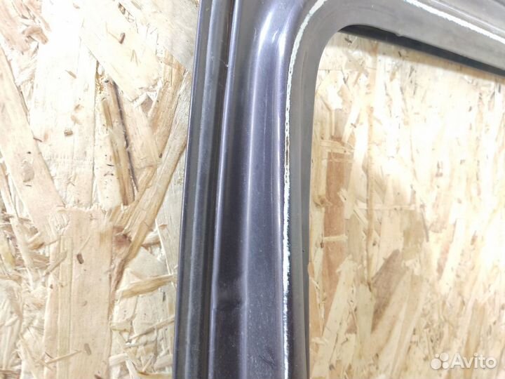 Дверь задняя правая Volkswagen Golf 3