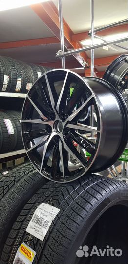 18x8.0 5x114.3 ET50 Toyota Camry V75 2022г Black