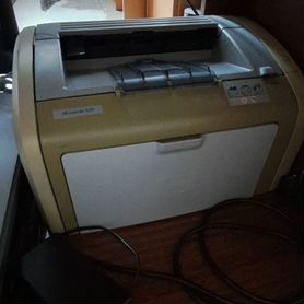 Принтер HP laser Jet 1020