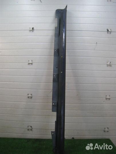 Накладка порога правого наружная Toyota Corolla V