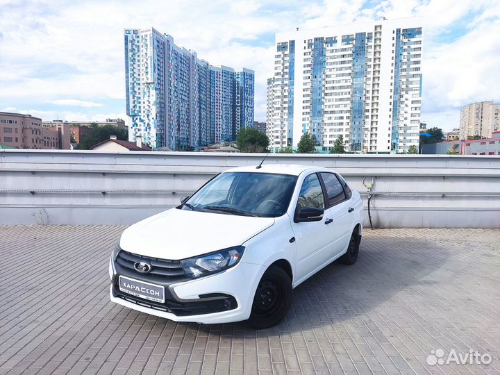 LADA Granta 1.6 МТ, 2019, 28 000 км