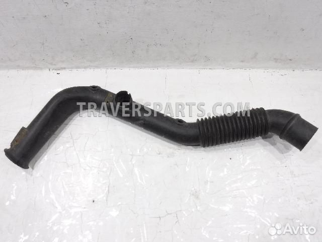 Патрубок воздушный Ниссан