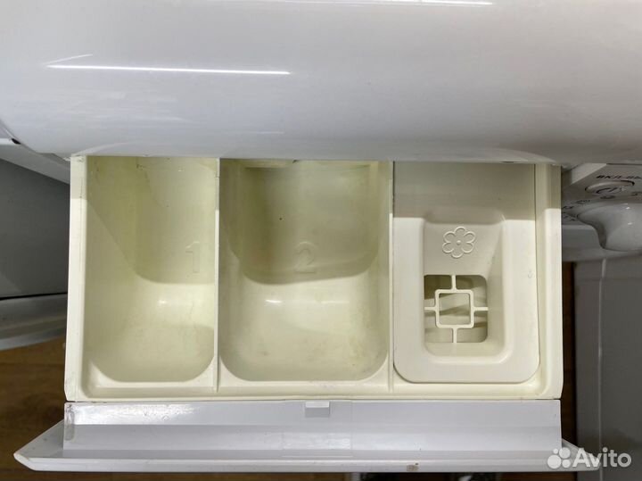 Стиральная машина indesit