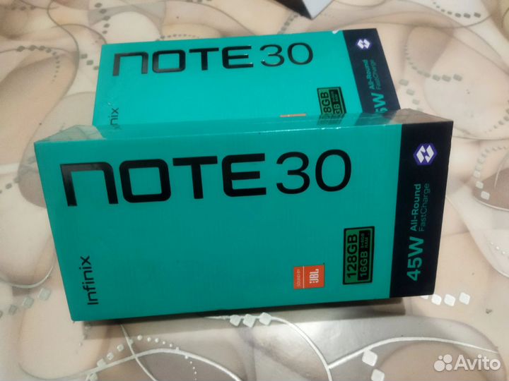 TECNO Pova 5, 8/128 ГБ