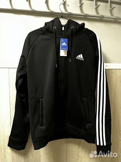 Спортивный костюм Adidas