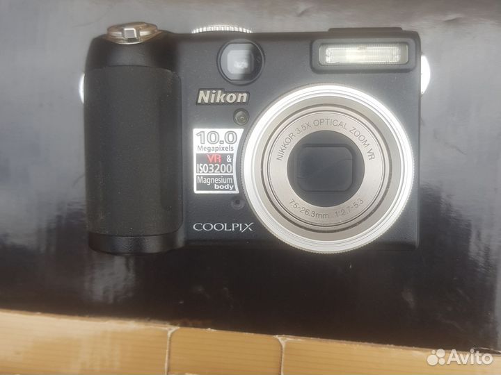 Цифровой фотоаппарат nikon coolpix р5000