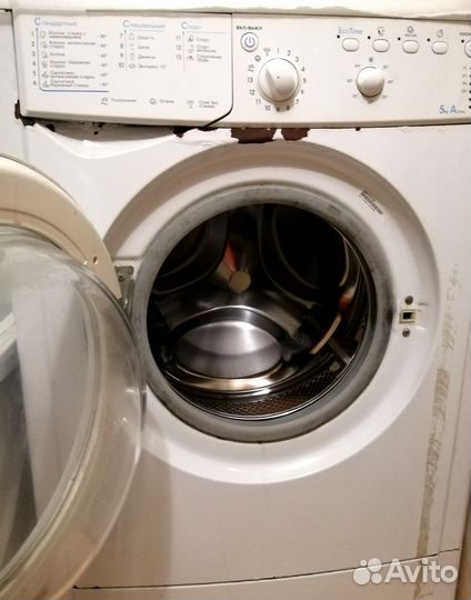 Стиральная машина Indesit