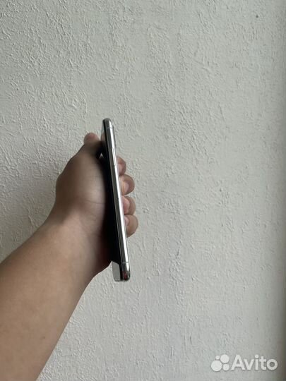 iPhone X, 256 ГБ