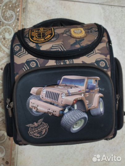 Портфель школьный для мальчика