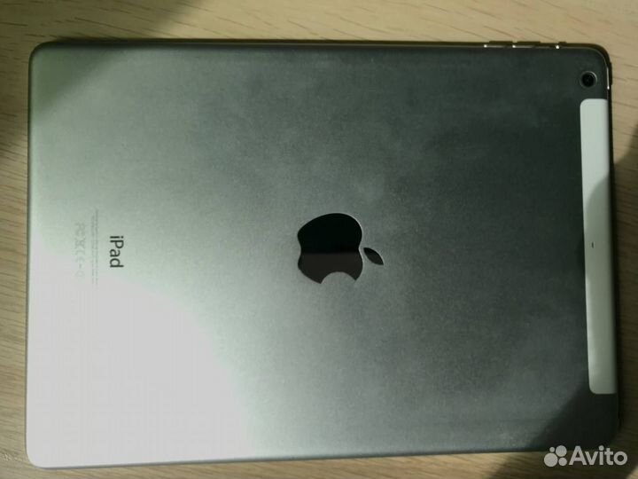 iPad Air 4G/LTE 128GB