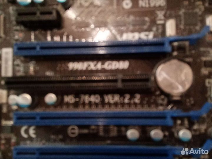 Материнские платы разные