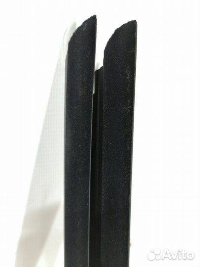 Направляющая стекла передняя левая Bmw 5-Series