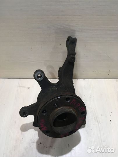 Кулак поворотный передний правый BMW Х5 Е53