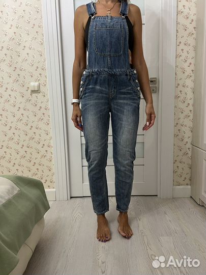 Комбинезон женский