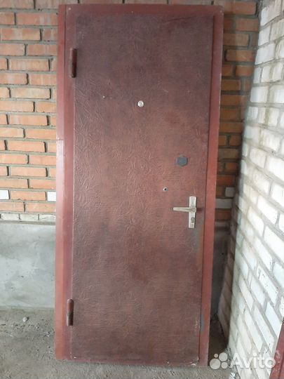 Дверь входная металлическая уличная