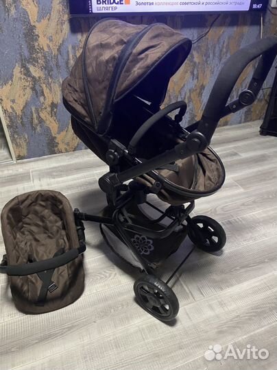 Коляска для кукол