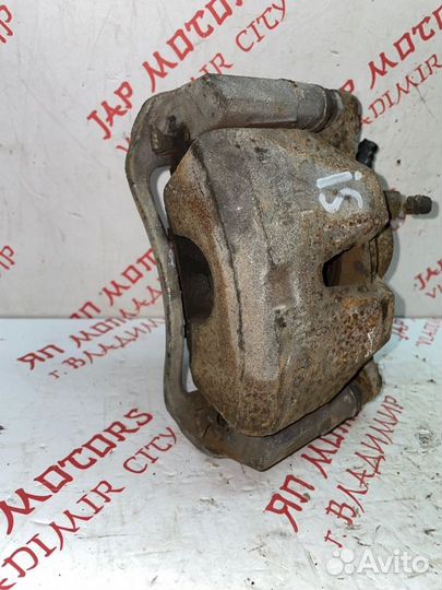 Суппорт тормозной передний левый Lexus Is 250 4GR