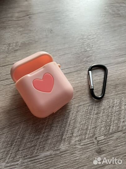 Чехол на airpods
