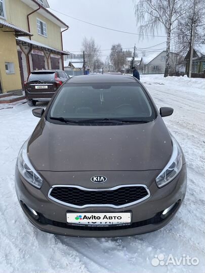 Kia Ceed 1.6 AT, 2015, 219 000 км