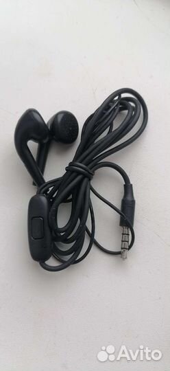 Гарнитура, наушники