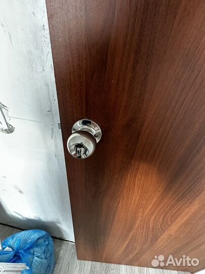 Межкомнатная дверь