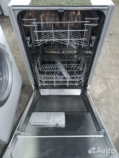 Узкая встраиваемая посудомоечная машина Beko