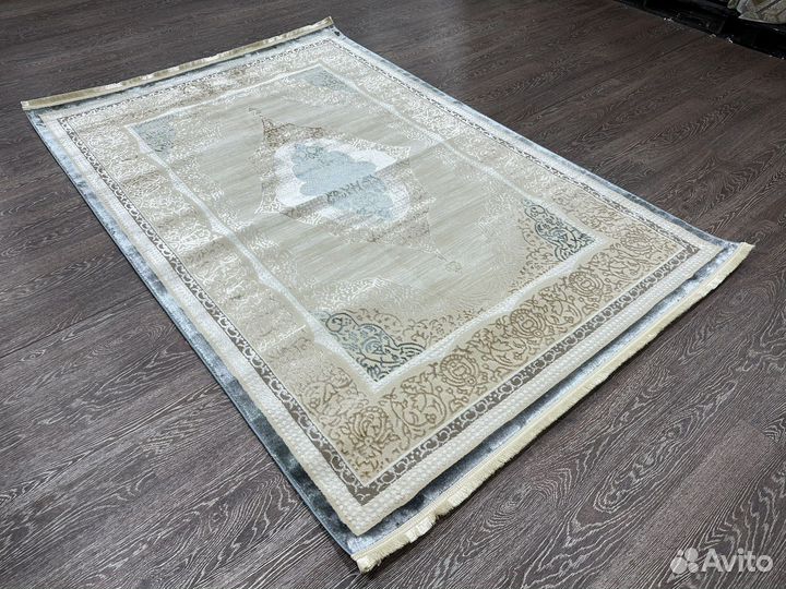 Ковер 1.6х2.3 новый