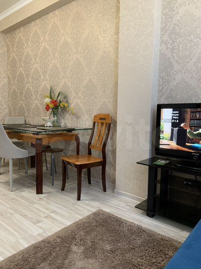 2-к. квартира, 55 м², 7/7 эт.