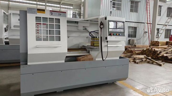 Токарный станок с чпу