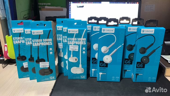 Наушники Celebrat