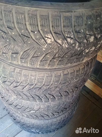 Marshal WinterCraft SUV Ice WS31 235/55 R17 103T