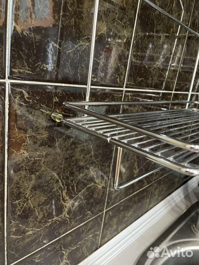 Полка на рейлинг с держателем для полотенца