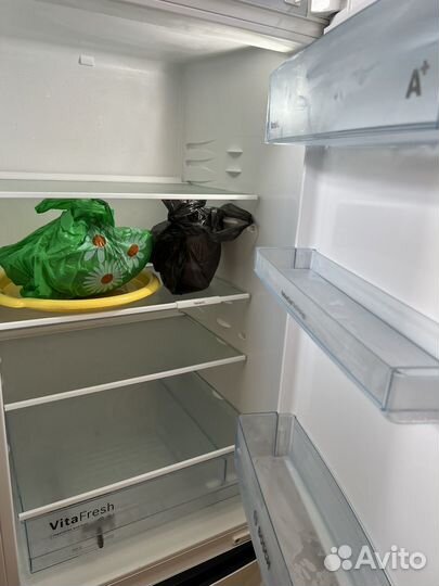 Холодильник Bosch kgv36xw21r