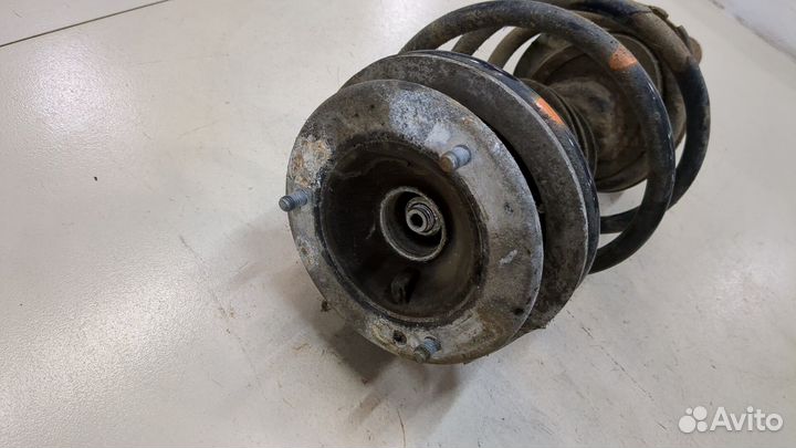 Амортизатор подвески правый передний BMW 3 E46