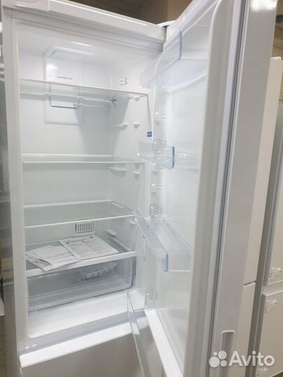 Новый Холодильник Indesit ITR 5200 W, белый
