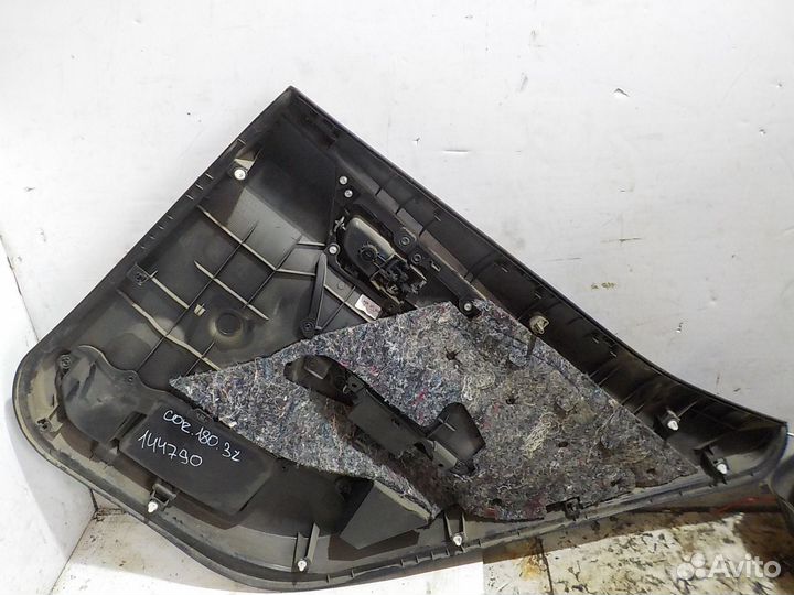 Обшивка двери задней левой Toyota Corolla 180