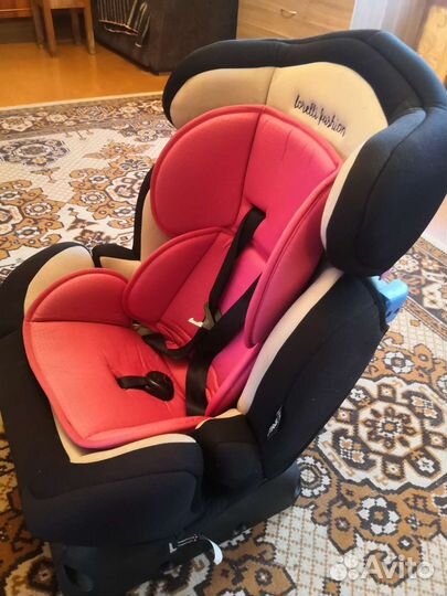 Автокресло loretti