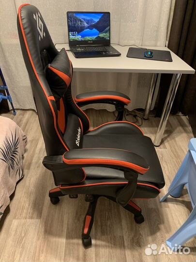 Продается ноутбук asus + игровое кресло Defender)