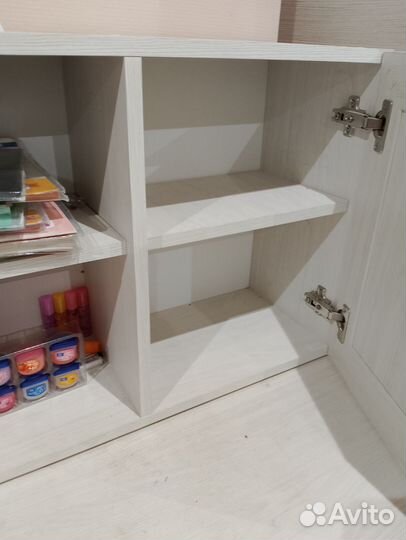 Письменный стол с полкой и шкаф