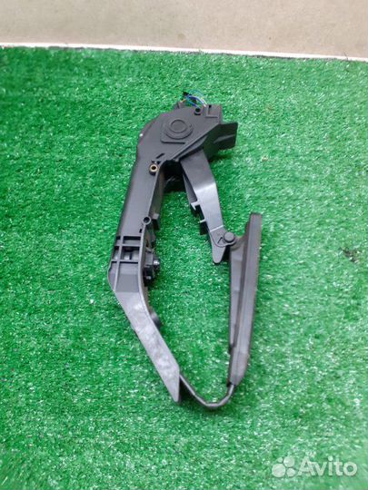 Педаль газа Mercedes E-Class W211 ом646.961 2003