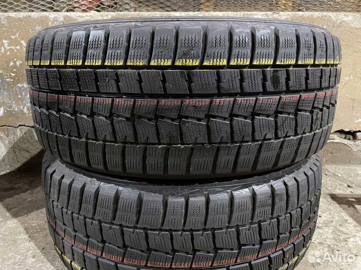 Dunlop Winter Maxx WM01 225/50 R17 94Q