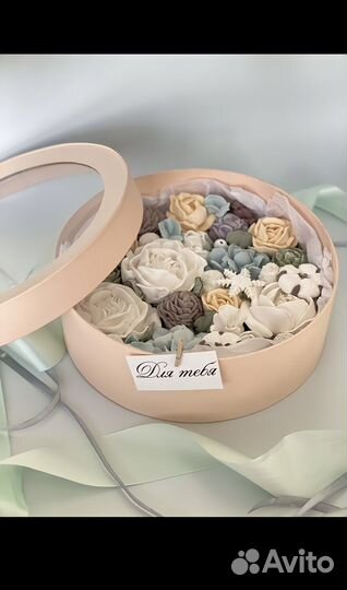 Коробки для клубники и зефира