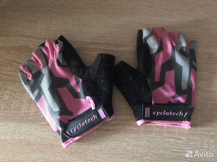 Велосипедные перчатки