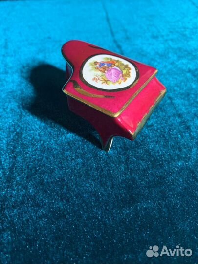 Шкатулка Limoges лимож винтаж Франция без сколов