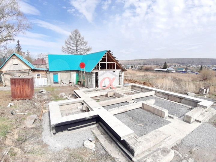 Дом 250 м² на участке 20 сот.