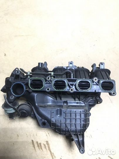 Коллектор впускной Mazda 3 BK 2.0 2007-2012