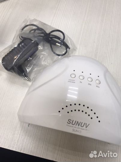 Лампа для сушки ногтей